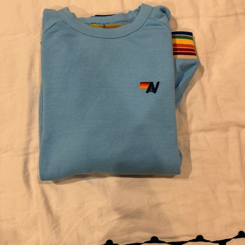 Aviator nation crew neck. In great condition only worn once size Small